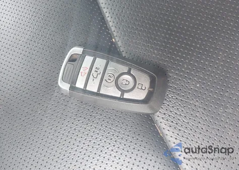 2023 Ford F-150 Lariat from USA, damaged, VIN 1FTFW1E89PKF92123